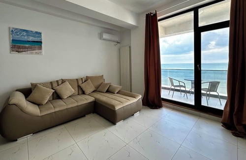 Navodari Apartamento | Apartament Panoramic Front View