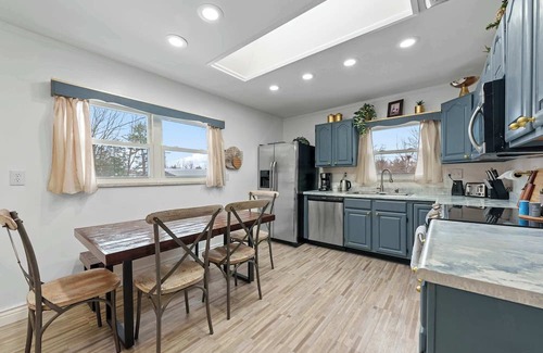 Royal Manor Casa | The Gahanna Getaway