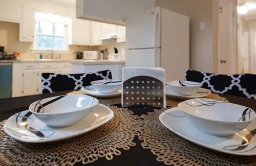 Durham Casa | Duke 3br 1.5ba At American Village 3 Bedroom Home by Quantum Suites