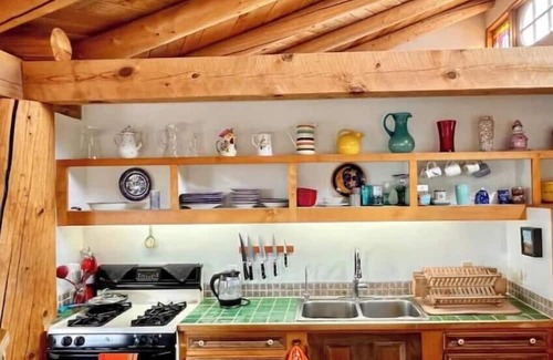 Santa Fe Cabina | Mary Ann’s Mountain Retreat-CASA