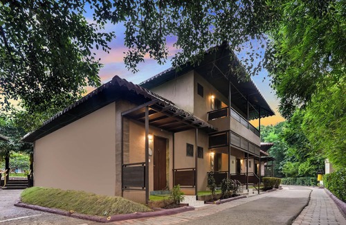 Valia Hotel | Club Mahindra Netrang