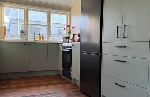 Otaki Casa | Ōtaki Beachfront w Campervan, Caravan or Tent options