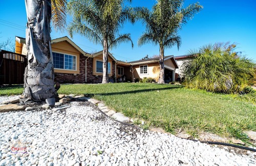 Dublin Casa | Amazing 2-bedrooms in a shared single family home