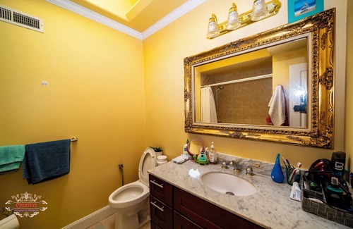 Dublin Casa | Charming 2-bedroom house with AC, WiFi in enchanting Dublin