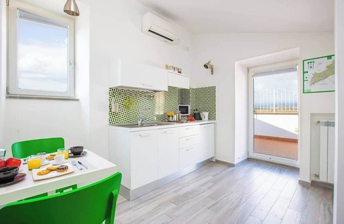 Priora Villa | Sorrento Villa With Pool And Amazing Views