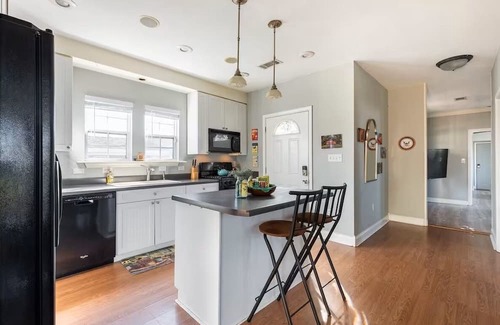 New Orleans Casa | Charming Shotgun-Style Home: Your Perfect New Orleans Getaway Awaits