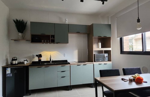 Carvoeira Apartamento | New, modern, quiet loft, in an upscale neighborhood, in the geographic center of the island.