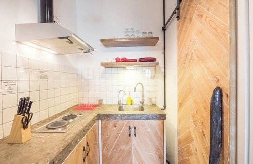 Morong Apartamento | Agta Nest Self Service BNB in Subic Bay Freeport: Pet Friendly, Loft, View!