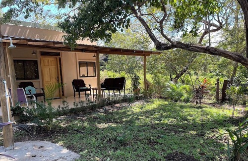 Playa Negra Casa | New and charming 2-bedroom house in historic Playa Callejones