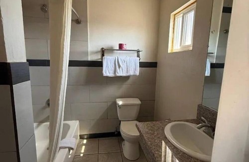 Southwest Anaheim Hotel | Robinhood Motel Anaheim West