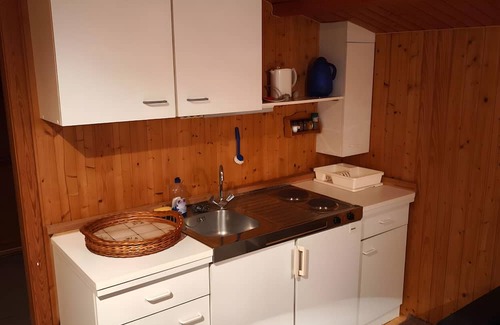 Bachenbrock Cabina | 'Bergners' with Private Terrace and Wi-Fi