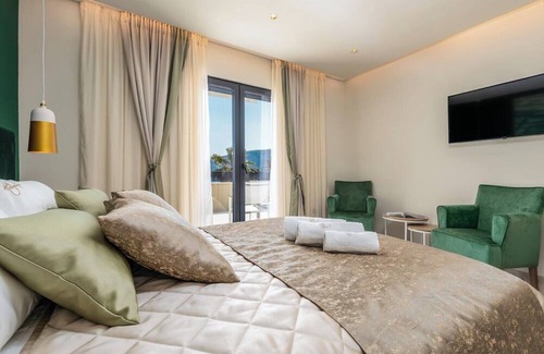 Herceg Novi Hotel | Hotel Vila Hedonija