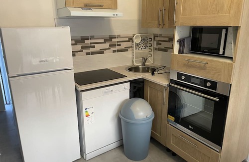 Chaum Casa | Holiday Home 'Menoua' with Mountain View, Wi-Fi and Air Conditioning
