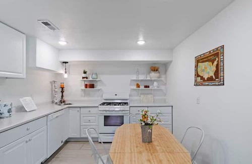 Bluffdale Apartamento | Private Unit+Deck+Spa+Views!