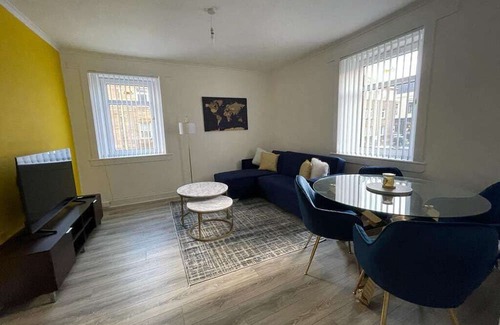 Greenock Apartamento | Stunning 2-Bed Apartment in Greenock - Sleeps 6