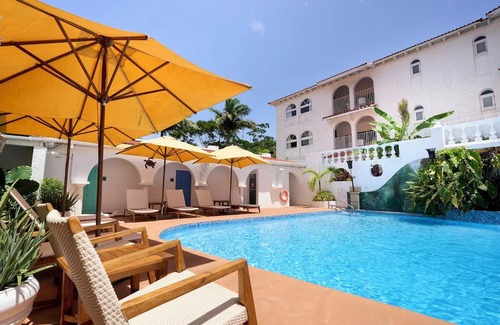 Morne Rouge Casa | Studio Suite, King at Mount Cinnamon, Sea Views, Refresh on Scenic Balcony