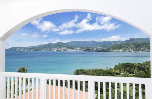 Morne Rouge Casa | Studio Suite, King at Mount Cinnamon, Sea Views, Refresh on Scenic Balcony