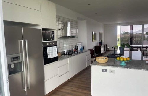 El Carmen Casa | Beautiful and Modern Country House in Condominium, swimming pool and full fun and relaxation.