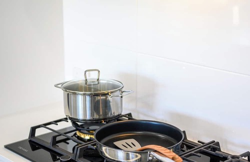 Leppington Casa | Leppington 5Br house near Woolworths/Tran station