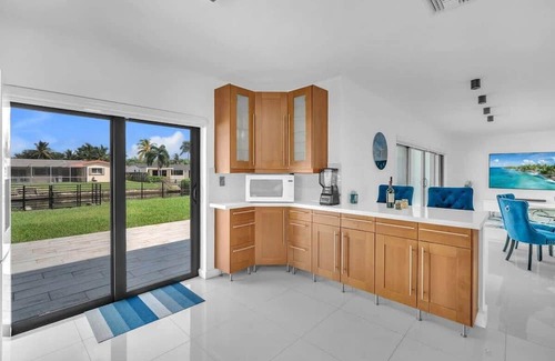 Ojus Casa | Aventura Waterfront Oasis - 4bed, 2Bath