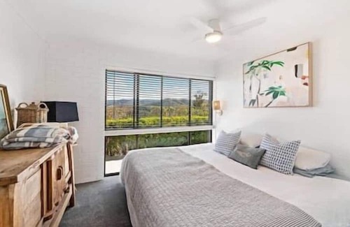 Kidaman Creek Otro | Luxe Farmstay, 10 mins Mapleton, Incredible View!