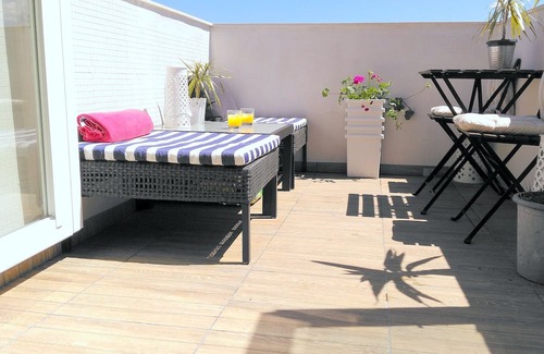 Espinho Apartamento | Panorama Studio ❤️ with Amazing Penthouse Balcony