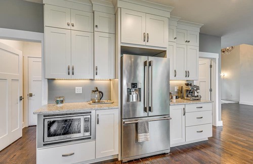 Cicero Casa | Steps From Oneida Lake: Spacious Gem w/Game Room!
