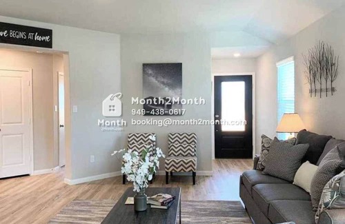 San Antonio Casa | Utopia on Booker Trail E#41225