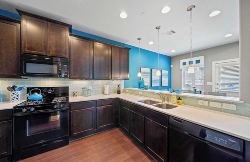 Cedar Park Casa | Elegant Lakeline Residence E#42159
