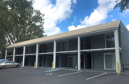Tallahassee Apartamento | Centrally Located 2bd/1.5 Bath Apartment Mins Away from FSU/FAMU/TSU