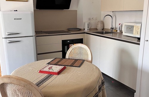 Hendaye Apartamento | Cosy downtown apartment