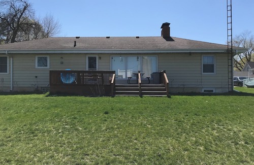 Greene Casa | 4-bedroom home located in Greene with views of the Shell Rock river