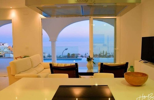 Torre de Benagalbon Casa | Buganvilla Comfortable holiday residence