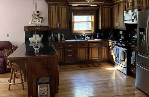 West Fork Casa | Entire House with Pool & Playground on 3 Acres