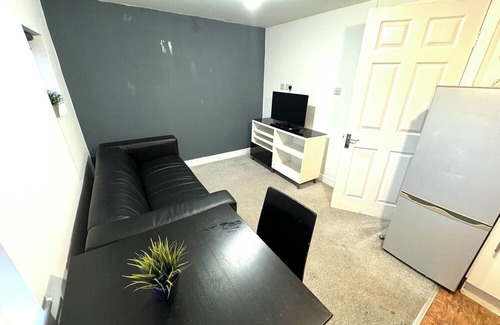 Hammersmith and Fulham Apartamento | Cosy 1-bed flat in Fulham near Chelsea Stadium!