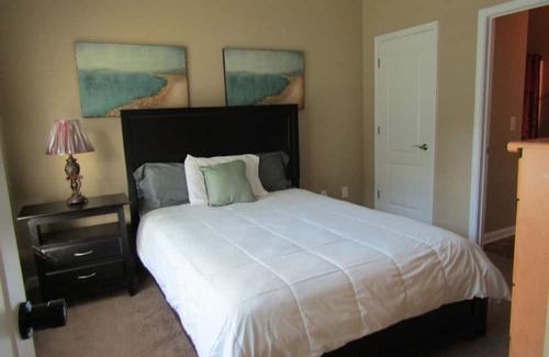 Clarkdale Casa | Charming 1-bedroom space with livingroom WiFi and AC in fabulous Douglasville