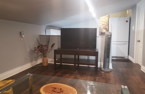 Ottawa Division Apartamento | Unique downtown loft