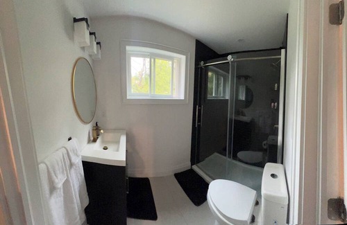 Severn Casa | Harmony hausnPerfect place for adventure or work 5 minutes to down town Orillia.
