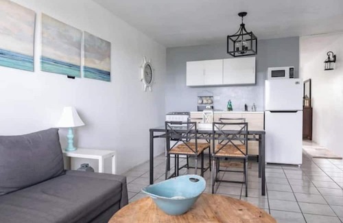 Mata de Platano Apartamento | #E Tropical Rainforest Retreat Ocean View w/hottub