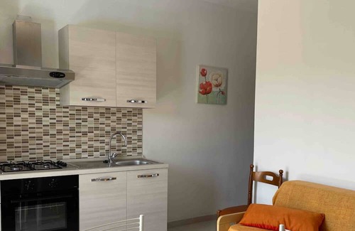 Gaggi Casa | Holiday Home 'Casa Relax' with Mountain View, Wi-Fi and Air Conditioning