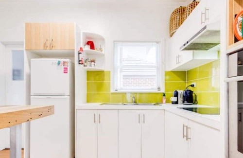 Bellarine Peninsula Casa | Room available on a nice area. Beautiful room and nice room /Room available 0101