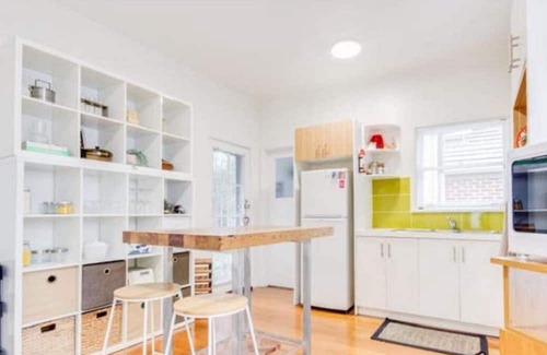 Bellarine Peninsula Casa | Room available on a nice area. Beautiful room and nice room /Room available 0101