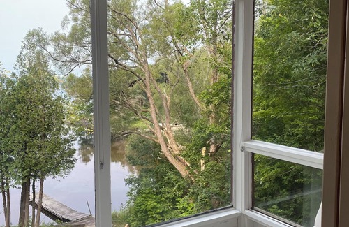 Huntsville Cabaña | Fairy Lake Beach House Muskoka