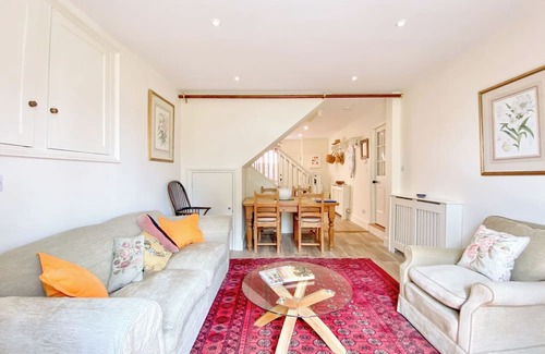 Wincanton Cabaña | 2 bedroom accommodation in Wincanton