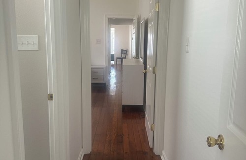 Broadmoor Casa | Charming 2-bedroom house in Broadmoor area of New Orleans with AC, WiFi