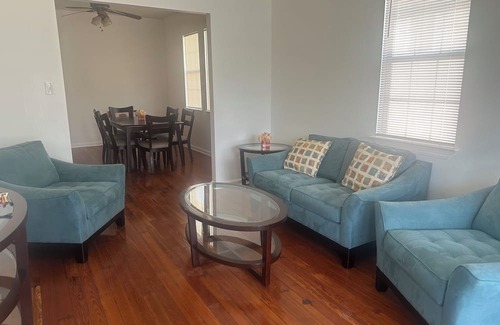 Broadmoor Casa | Charming 2-bedroom house in Broadmoor area of New Orleans with AC, WiFi