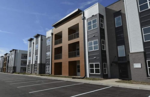 Cartersburg Apartamento | Barsala l Chic 1BR Near B&O Trail & Pool in Avon/Brownsburg!