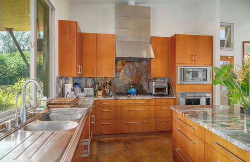 Kapaau Casa | Hawaiian Oasis - Serenity and Relaxation