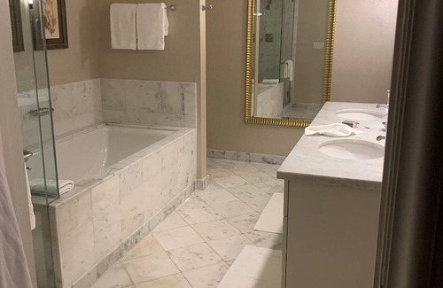 Downtown San Francisco Apartamento | Ritz Carlton Club and Residences San Francisco OCTOBER 27-28 ONLY Halloween wknd