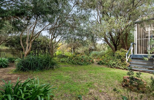 St Leonards Casa | Seaside Sanctuary - Beautiful family home located right next to the beach.